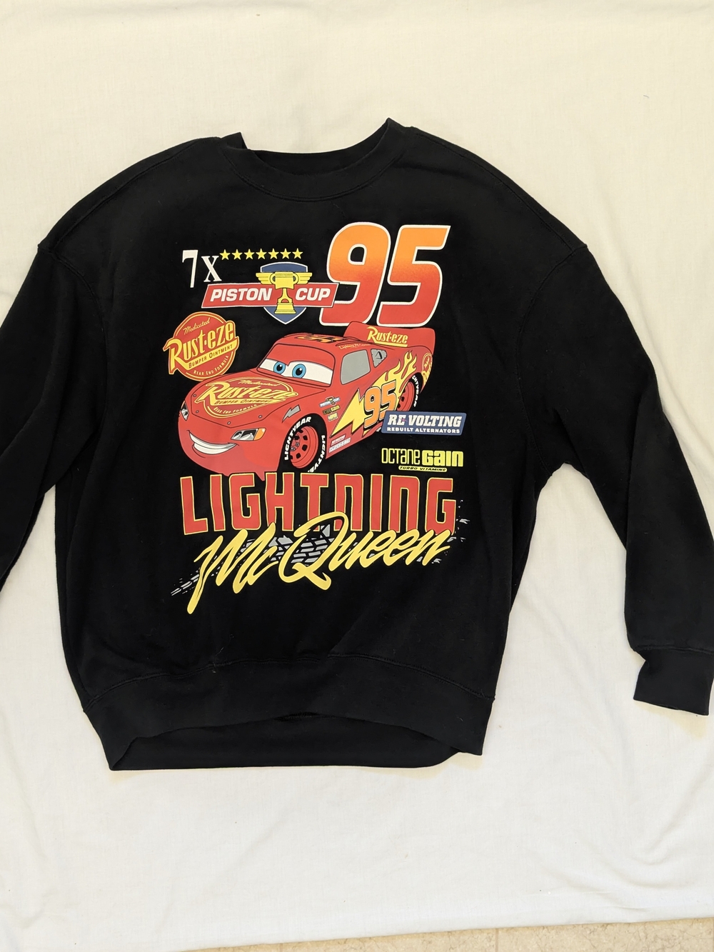 Disney Pixar Cars Lightning McQueen Racing Sweatshirt Black Unisex Small